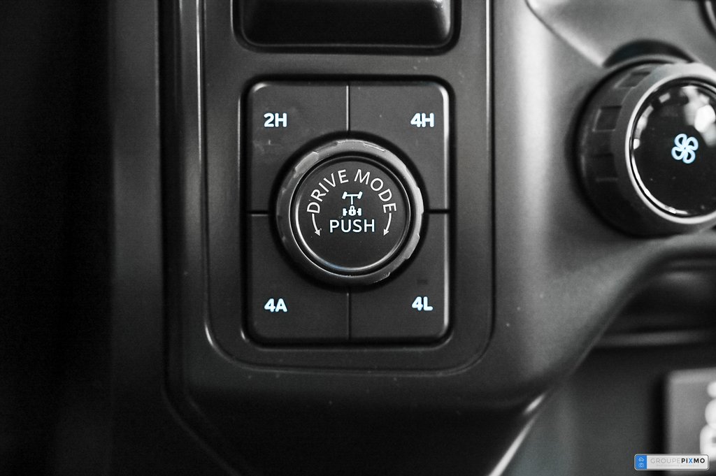 2025 Ford F-150 Police Responder | 3.5 ECOBOOST in Brossard, Quebec - 19 - w1024h768px