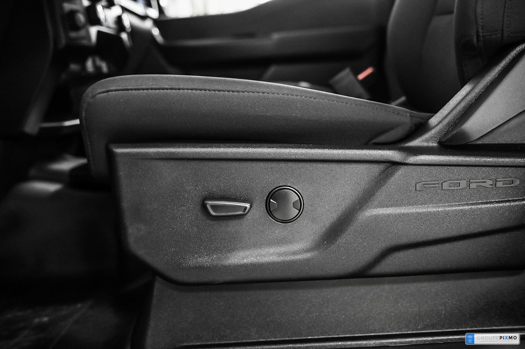 2025 Ford F-150 Police Responder | 3.5 ECOBOOST in Brossard, Quebec - 16 - w1024h768px