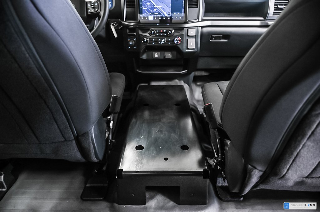 2025 Ford F-150 Police Responder | 3.5 ECOBOOST in Brossard, Quebec - 28 - w1024h768px