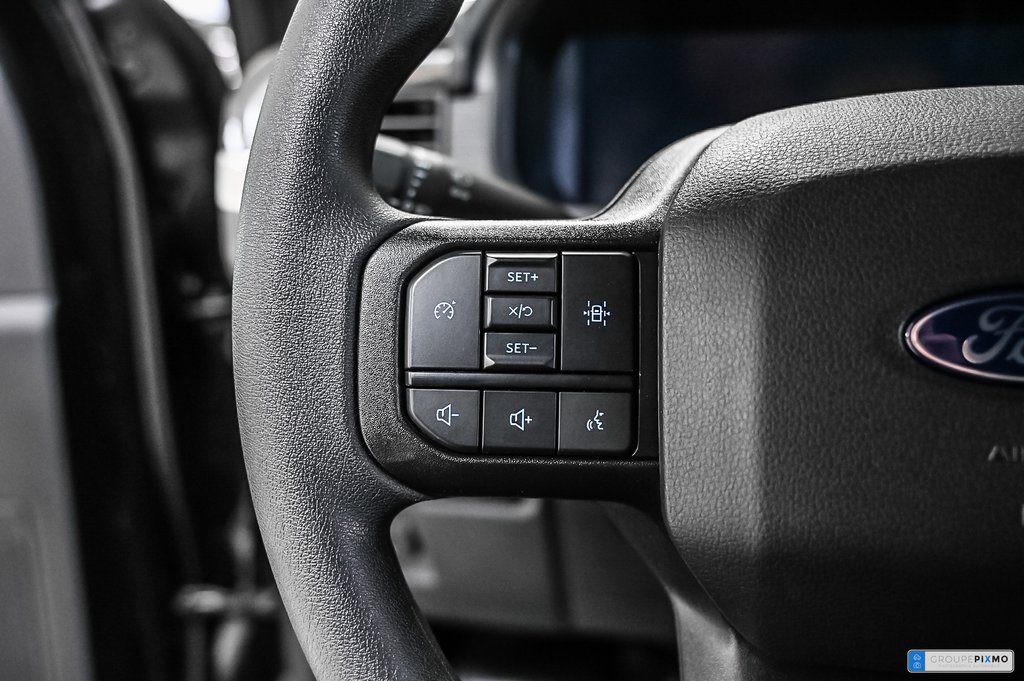 2025 Ford F-150 Police Responder | 3.5 ECOBOOST in Brossard, Quebec - 17 - w1024h768px