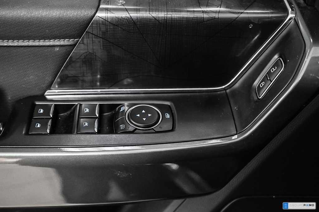2022 Ford F-150 in Brossard, Quebec - 19 - w1024h768px