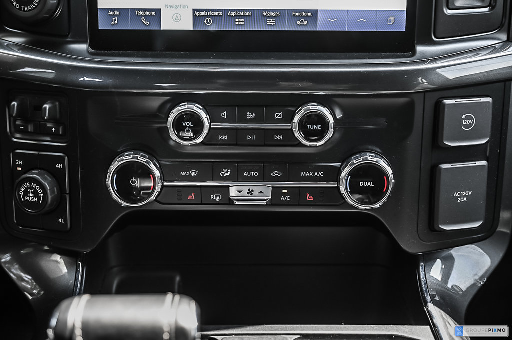 Ford F-150 XLT 302A | POWERBOOST | FX4 | 7.2KW | 2022 à Brossard, Québec - 30 - w1024h768px