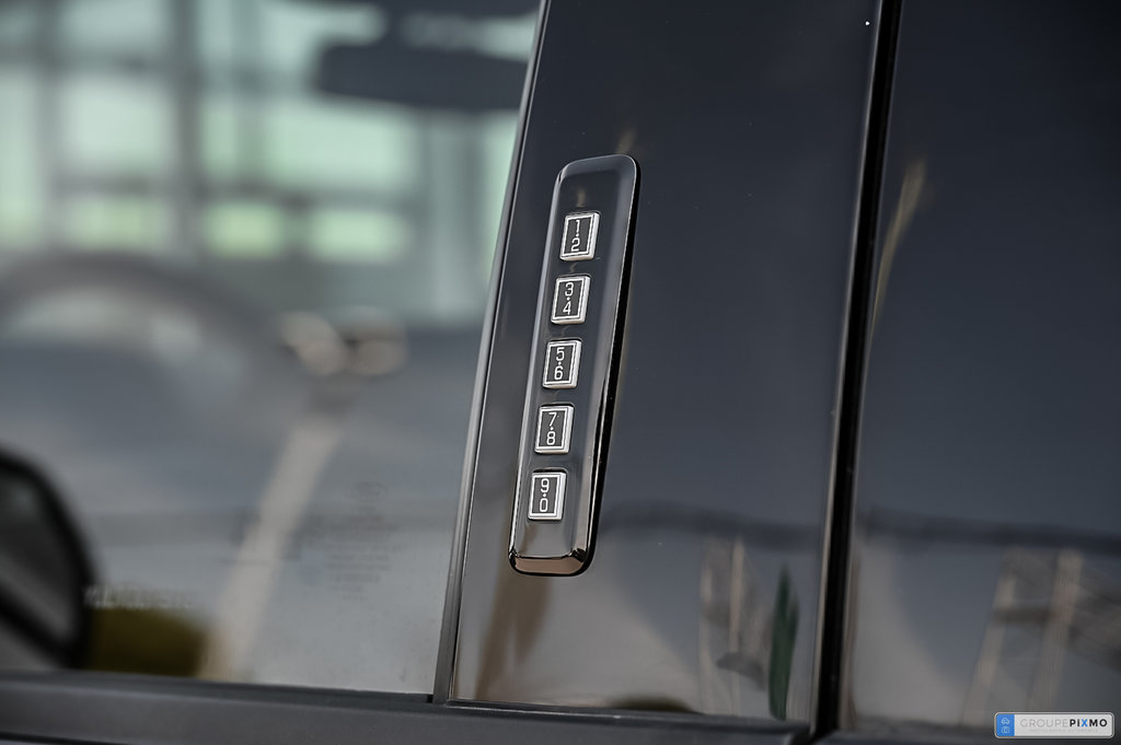 Ford F-150 XLT 302A | POWERBOOST | FX4 | 7.2KW | 2022 à Brossard, Québec - 16 - w1024h768px