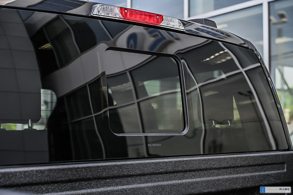 Ford F-150 XLT 302A | POWERBOOST | FX4 | 7.2KW | 2022 à Brossard, Québec - 15 - w1024h768px