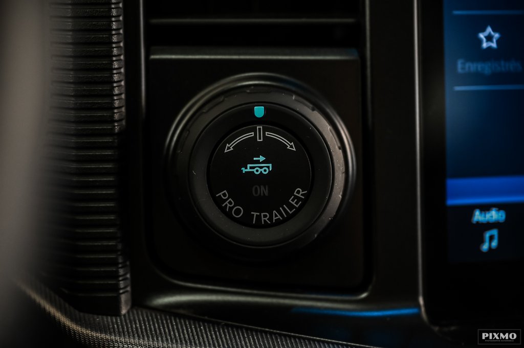 Ford F-150 LARIAT | SPÉCIAL DÉMO 0% | POWERBOOST | TOIT PANO 2025 à Brossard, Québec - 27 - w1024h768px