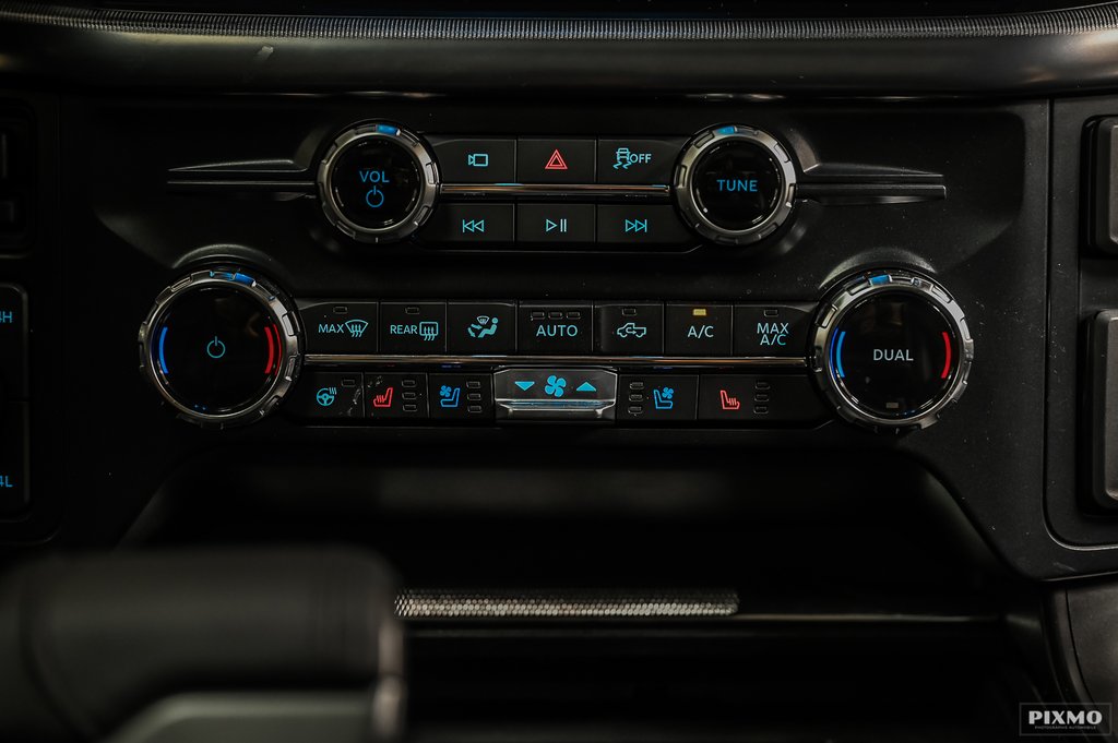 Ford F-150 LARIAT | SPÉCIAL DÉMO 0% | POWERBOOST | TOIT PANO 2025 à Brossard, Québec - 34 - w1024h768px