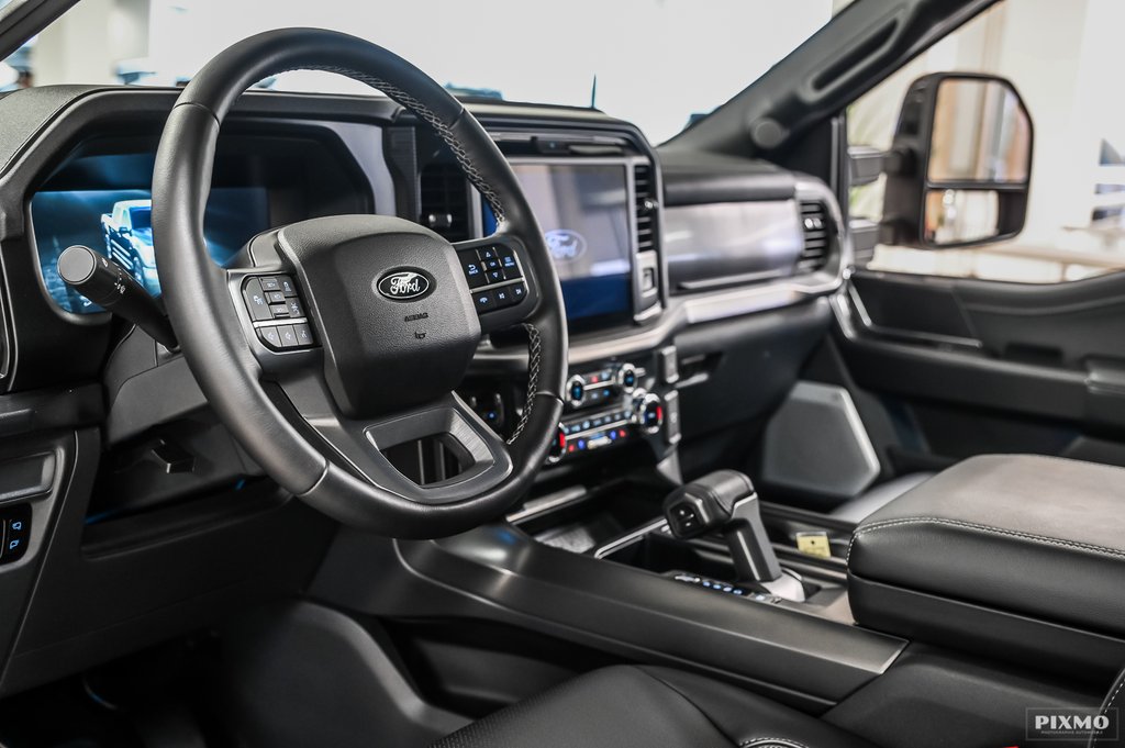 Ford F-150 LARIAT | SPÉCIAL DÉMO 0% | POWERBOOST | TOIT PANO 2025 à Brossard, Québec - 18 - w1024h768px