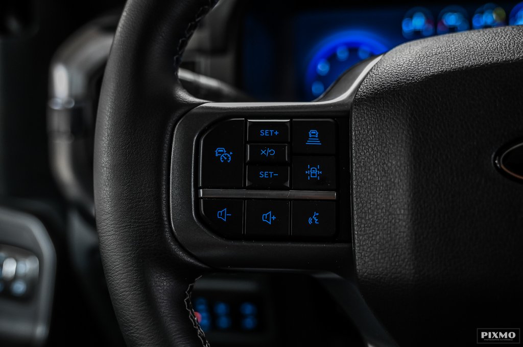 Ford F-150 LARIAT | SPÉCIAL DÉMO 0% | POWERBOOST | TOIT PANO 2025 à Brossard, Québec - 21 - w1024h768px