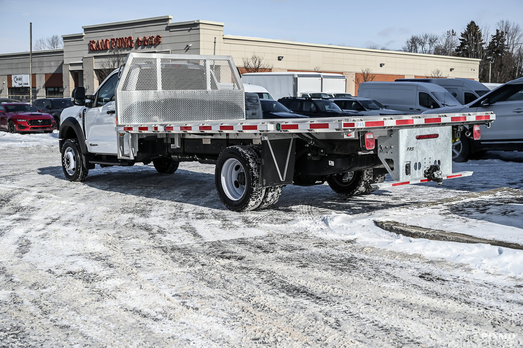 Ford F550  2023 à Brossard, Québec - 8 - w1024h768px