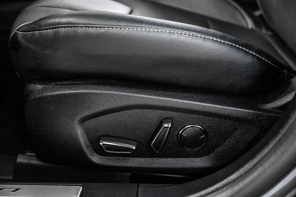 Ford FUSION HYBRID  2020 à Brossard, Québec - 19 - w1024h768px