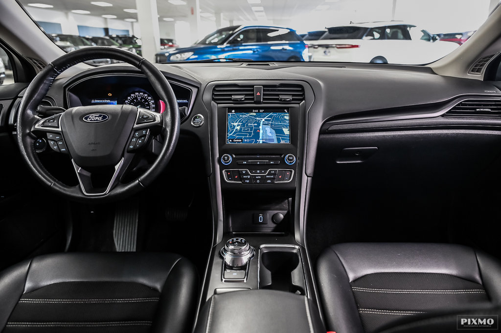 2018 Ford Fusion in Brossard, Quebec - 27 - w1024h768px
