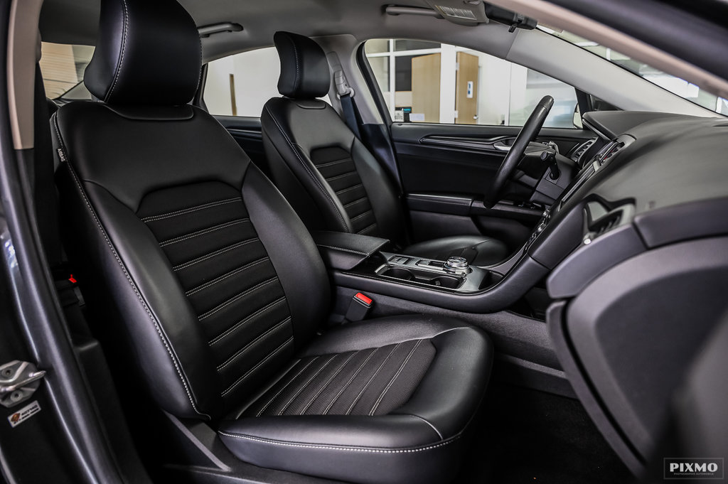 2018 Ford Fusion in Brossard, Quebec - 33 - w1024h768px