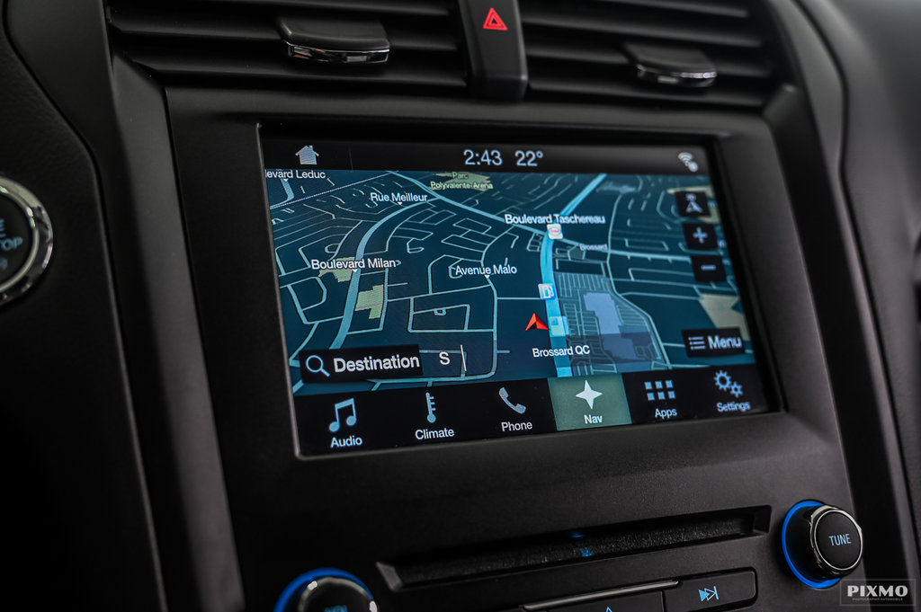 2018 Ford Fusion in Brossard, Quebec - 24 - w1024h768px