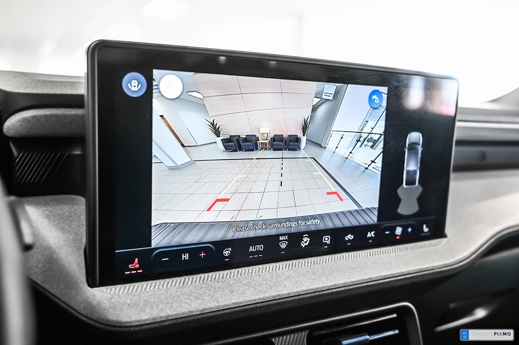 2025 Ford Maverick in Brossard, Quebec - 24 - w1024h768px