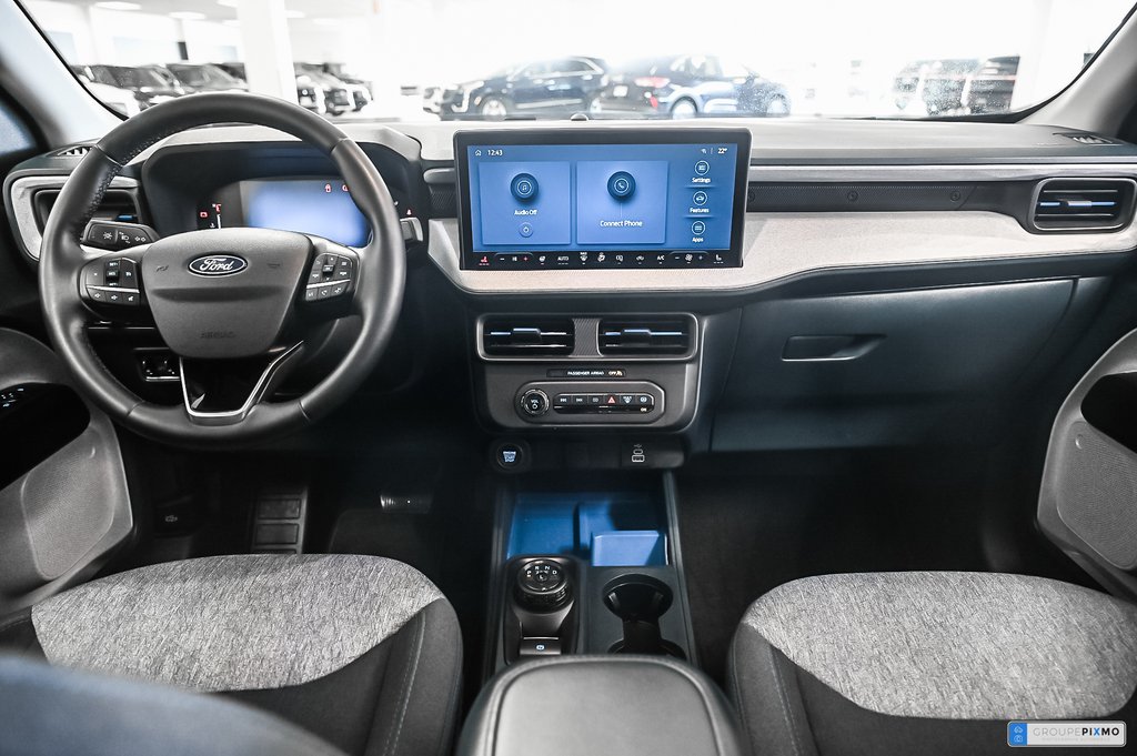 2025 Ford Maverick in Brossard, Quebec - 29 - w1024h768px