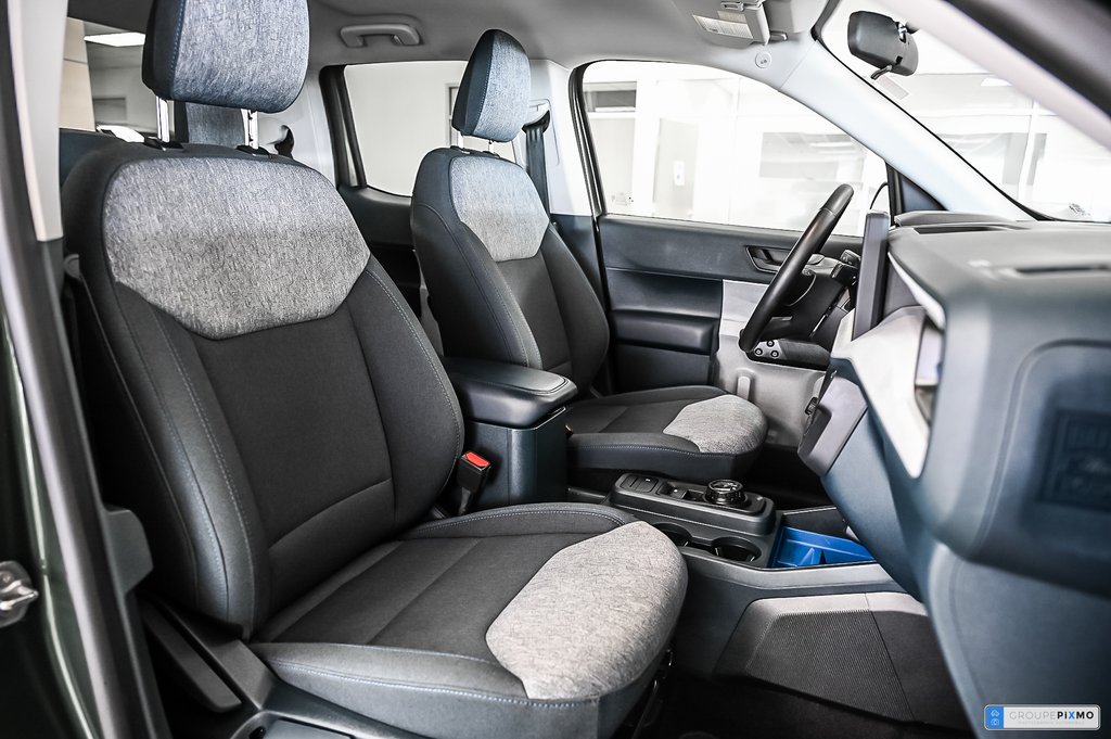 2025 Ford Maverick in Brossard, Quebec - 35 - w1024h768px