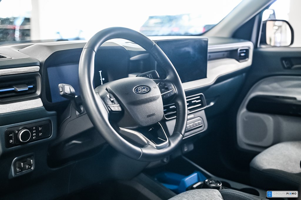 2025 Ford Maverick in Brossard, Quebec - 18 - w1024h768px