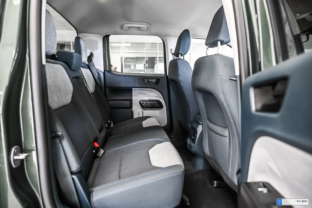 2025 Ford Maverick in Brossard, Quebec - 27 - w1024h768px