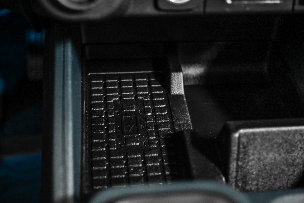 Ford Maverick LARIAT | AWD | DÉMO 4.99% | 4K PACK | BLACK PACK | 2025 à Brossard, Québec - 24 - w1024h768px