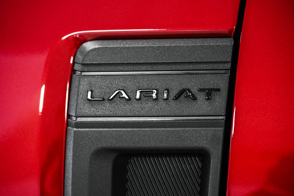 Ford Maverick LARIAT | AWD | DÉMO 4.99% | 4K PACK | BLACK PACK | 2025 à Brossard, Québec - 15 - w1024h768px