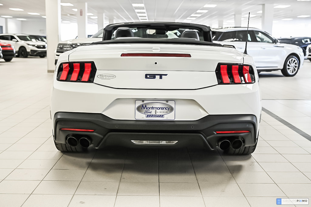 2024 Ford Mustang convertible in Brossard, Quebec - 8 - w1024h768px