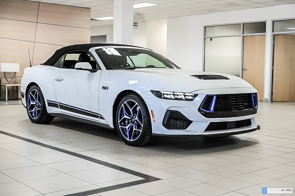 2024 Ford Mustang convertible in Brossard, Quebec - 34 - w1024h768px