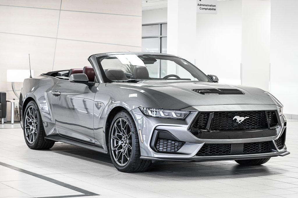 Ford Mustang convertible  2024 à Brossard, Québec - 4 - w1024h768px