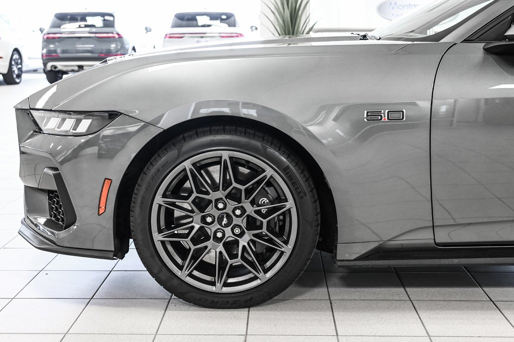 Ford Mustang convertible  2024 à Brossard, Québec - 9 - w1024h768px