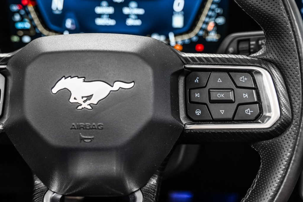 Ford Mustang convertible  2024 à Brossard, Québec - 22 - w1024h768px