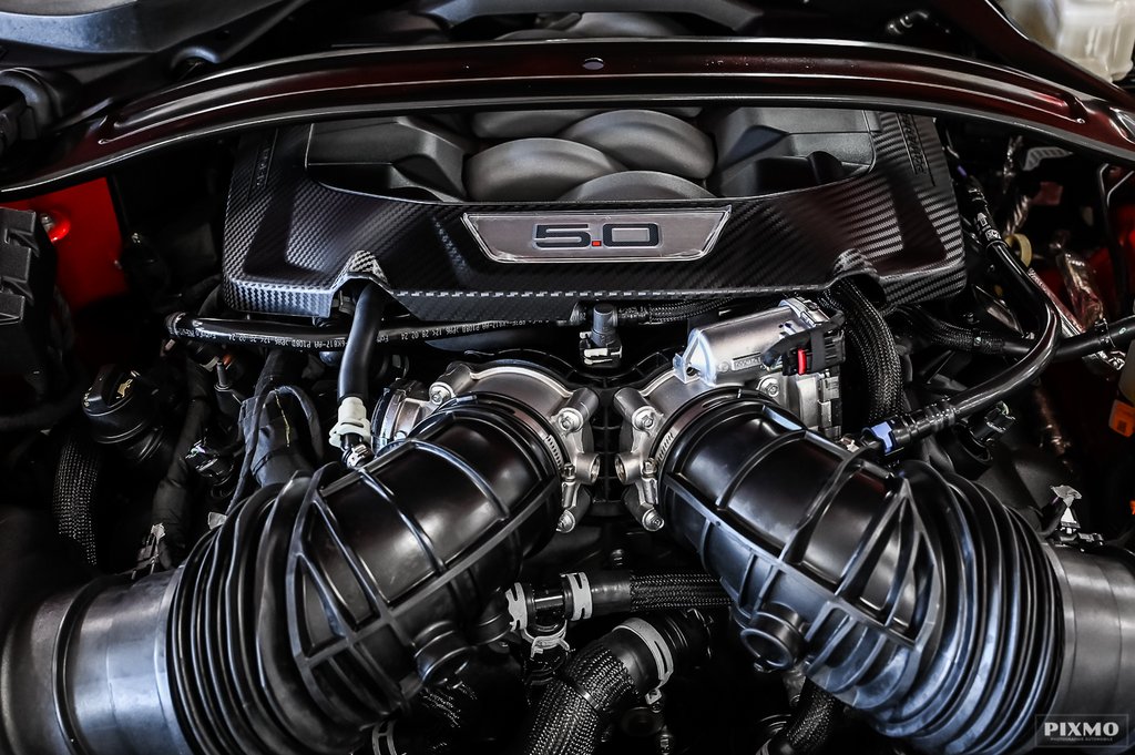2025 Ford Mustang convertible in Brossard, Quebec - 36 - w1024h768px