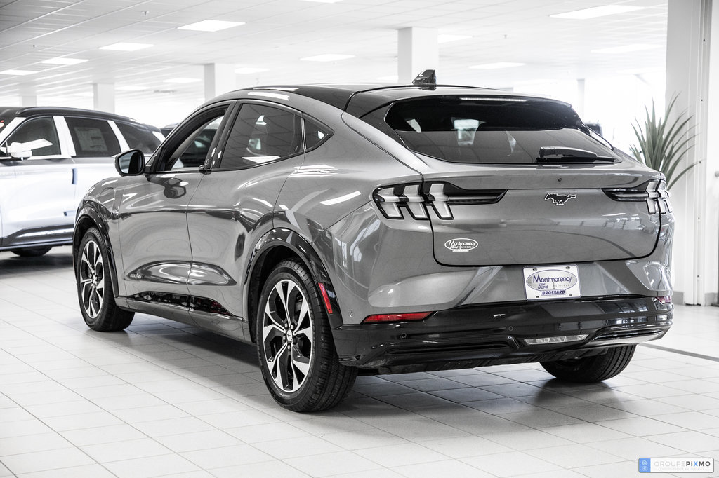 2021 Ford Mustang Mach-E in Brossard, Quebec - 11 - w1024h768px