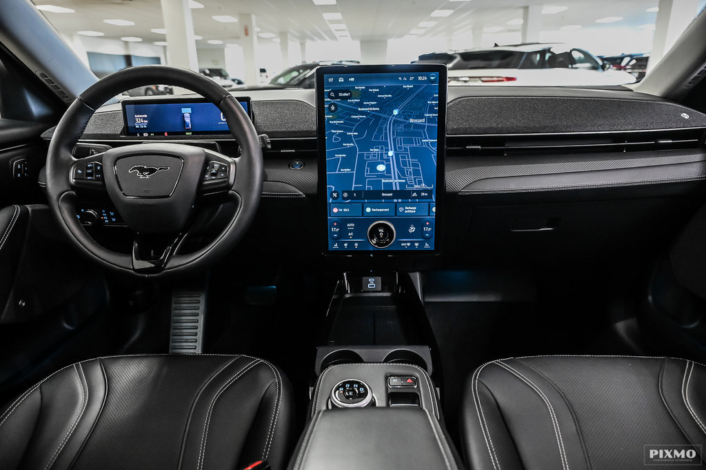 Ford Mustang Mach-E PREMIUM | EXTENDED BATTERY 435 KM | TOIT PANO | 2021 à Brossard, Québec - 28 - w1024h768px