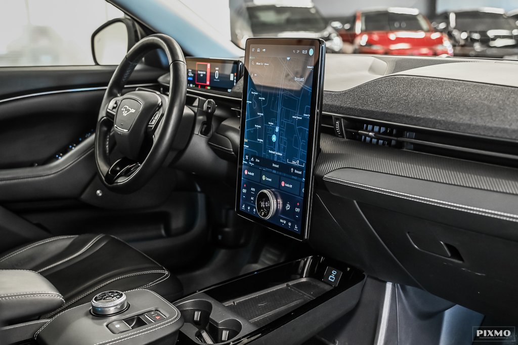 2021 Ford Mustang Mach-E Premium | AWD | LONG RANGE | TOIT PANO | in Brossard, Quebec - 34 - w1024h768px
