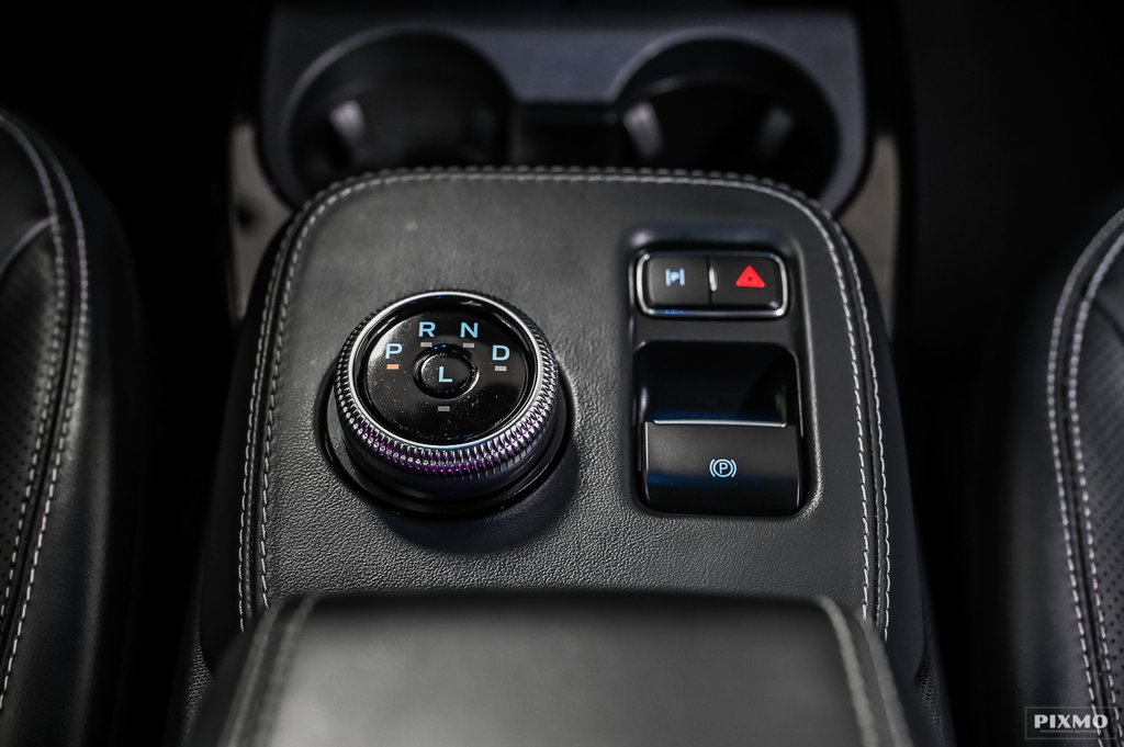 2021 Ford Mustang Mach-E Premium | AWD | LONG RANGE | TOIT PANO | in Brossard, Quebec - 33 - w1024h768px