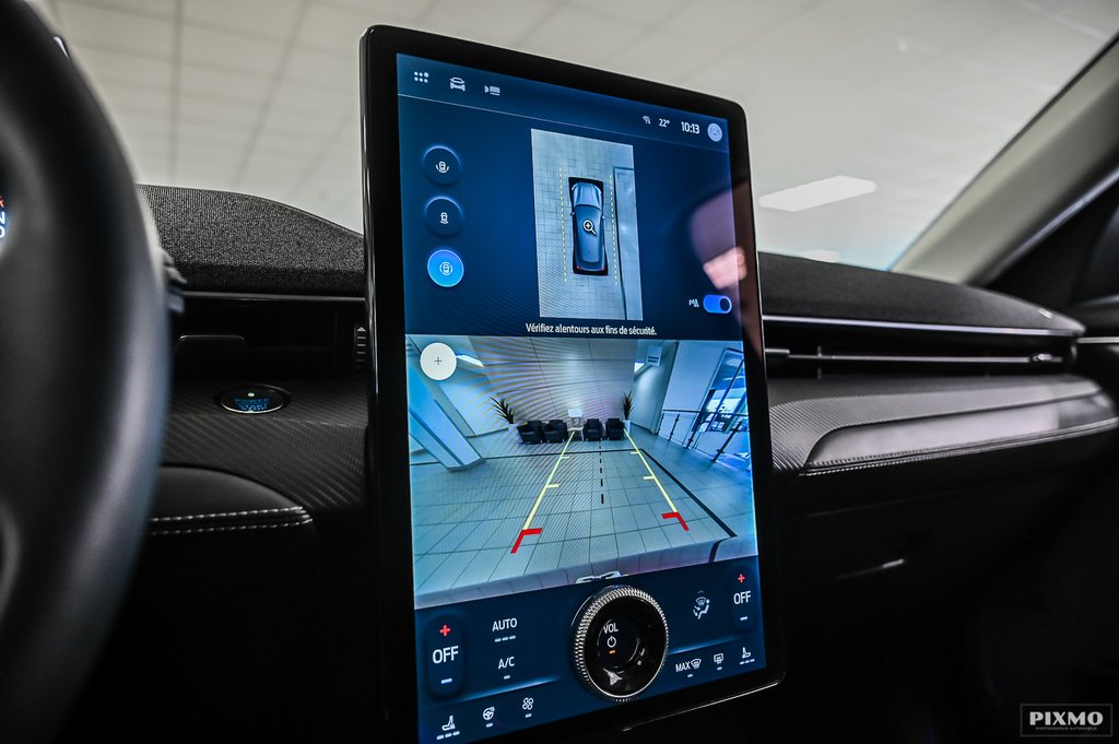 2021 Ford Mustang Mach-E Premium | AWD | LONG RANGE | TOIT PANO | in Brossard, Quebec - 26 - w1024h768px