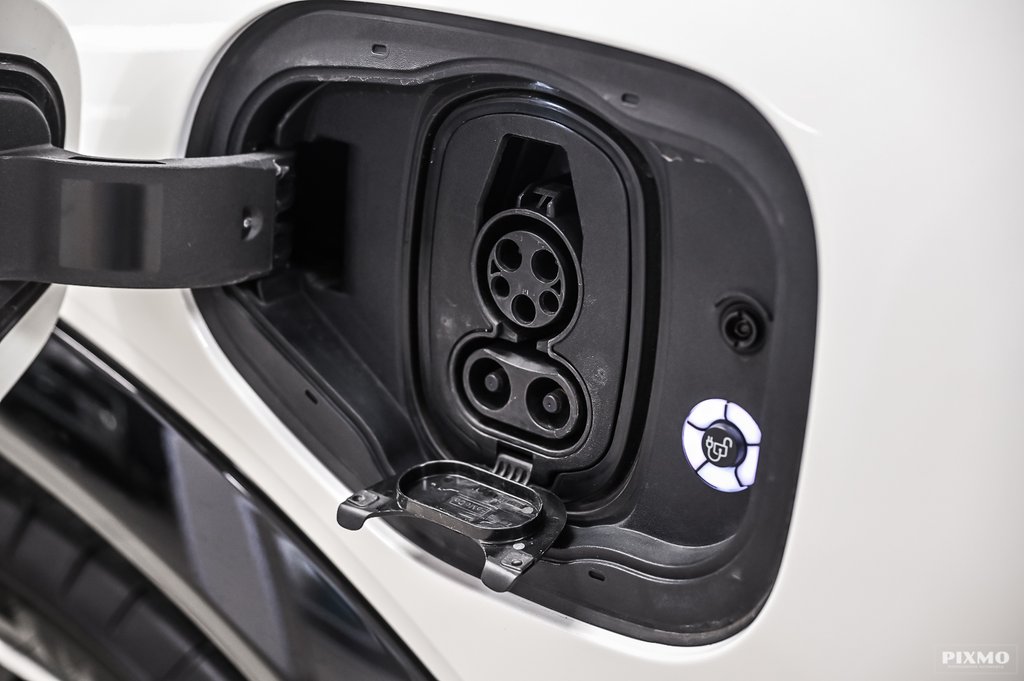 2021 Ford Mustang Mach-E in Brossard, Quebec - 15 - w1024h768px