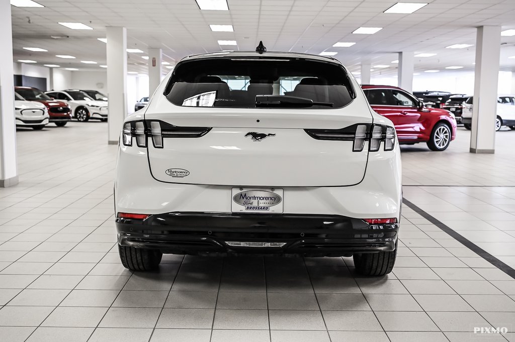 2021 Ford Mustang Mach-E in Brossard, Quebec - 8 - w1024h768px