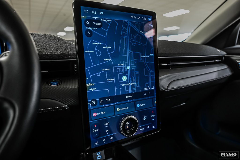 2021 Ford Mustang Mach-E in Brossard, Quebec - 25 - w1024h768px