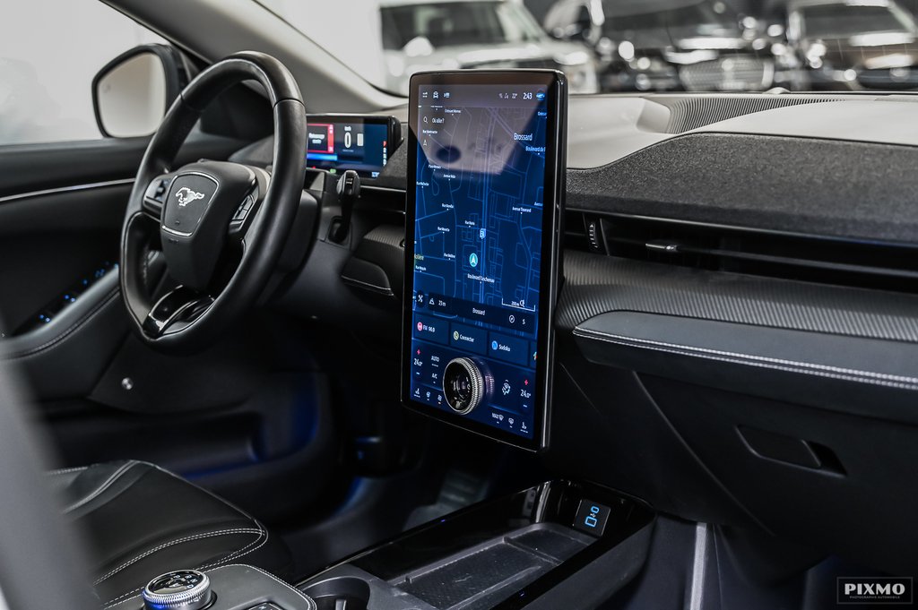 2021 Ford Mustang Mach-E in Brossard, Quebec - 34 - w1024h768px