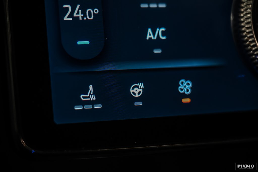 2021 Ford Mustang Mach-E in Brossard, Quebec - 27 - w1024h768px