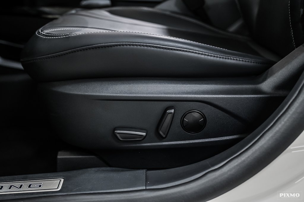 2021 Ford Mustang Mach-E in Brossard, Quebec - 21 - w1024h768px