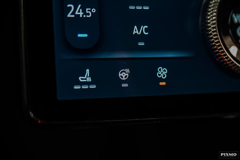 2021 Ford Mustang Mach-E in Brossard, Quebec - 27 - w1024h768px