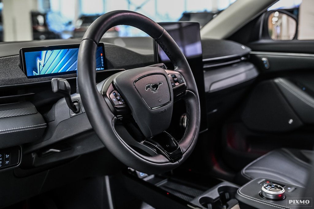 2021 Ford Mustang Mach-E in Brossard, Quebec - 19 - w1024h768px