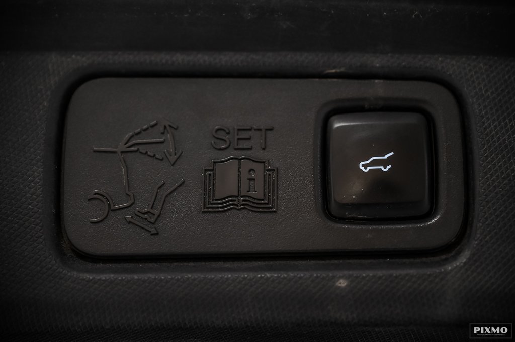 Ford Mustang Mach-E  2021 à Brossard, Québec - 16 - w1024h768px