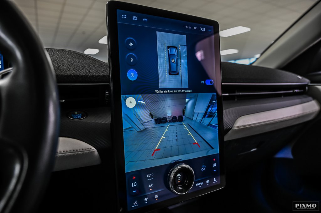 Ford Mustang Mach-E  2021 à Brossard, Québec - 22 - w1024h768px