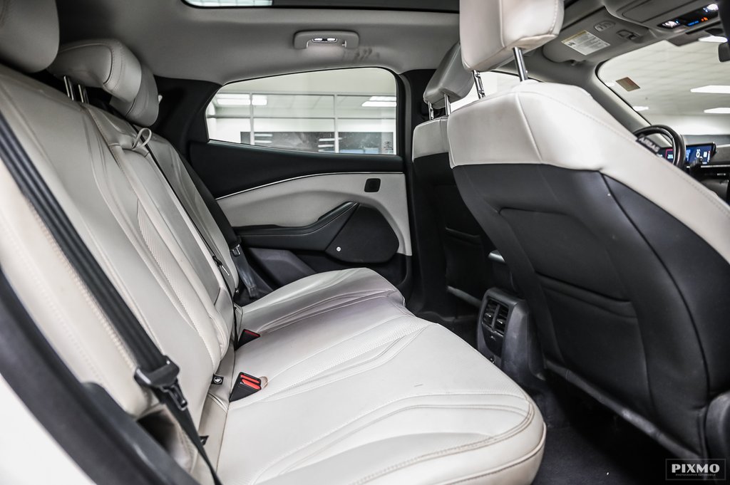 Ford Mustang Mach-E  2021 à Brossard, Québec - 25 - w1024h768px