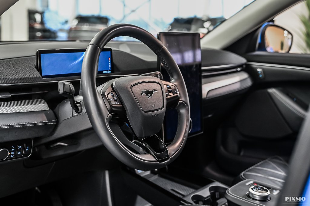2022 Ford Mustang Mach-E in Brossard, Quebec - 12 - w1024h768px