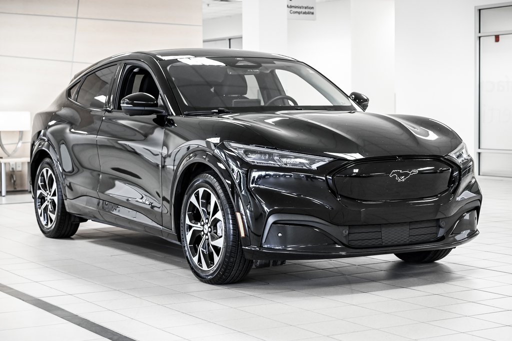 2023 Ford Mustang Mach-E Premium AWD | BATTERIE LONGUE DURÉE | 467KM | TOIT in Brossard, Quebec - 4 - w1024h768px