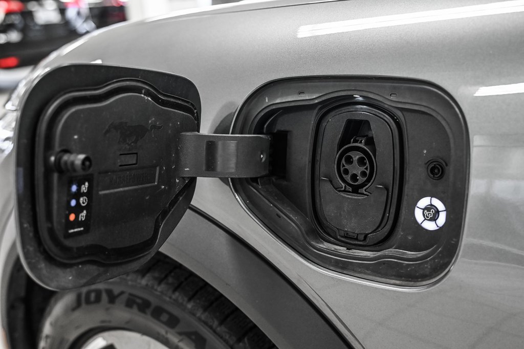 2023 Ford Mustang Mach-E in Brossard, Quebec - 16 - w1024h768px