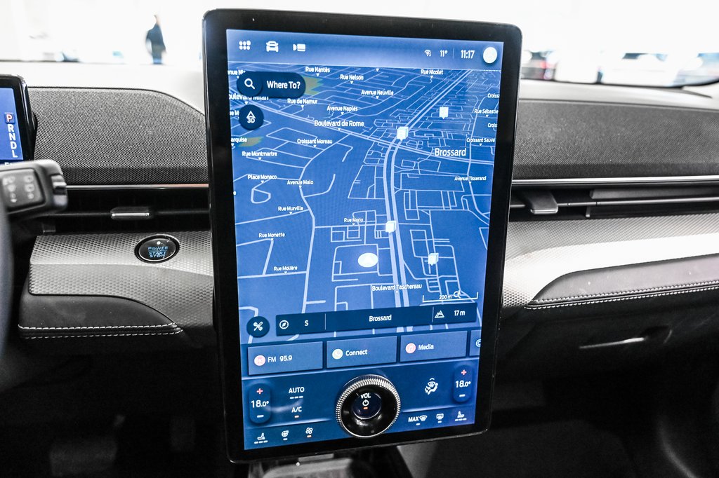 2023 Ford Mustang Mach-E in Brossard, Quebec - 24 - w1024h768px